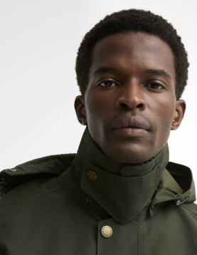 Casaco Barbour Ashby de Inverno Impermeável — Conforto Avançado e Estilo Clássico ref. MWB1001-G51